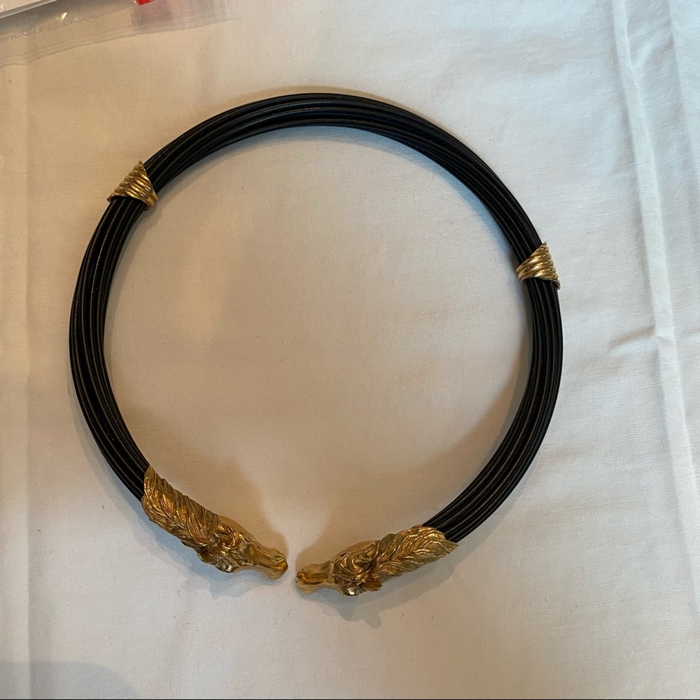 Double horse head choker necklace